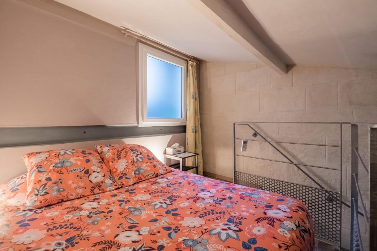 Studio En Duplex-Aircon-Terrasse-Parking-Calme Bordeaux Exterior foto